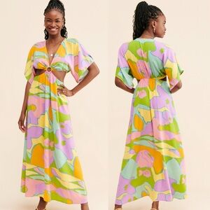 NWOT Show Me Your Mumu Dana Cut Out Maxi Dress size Small